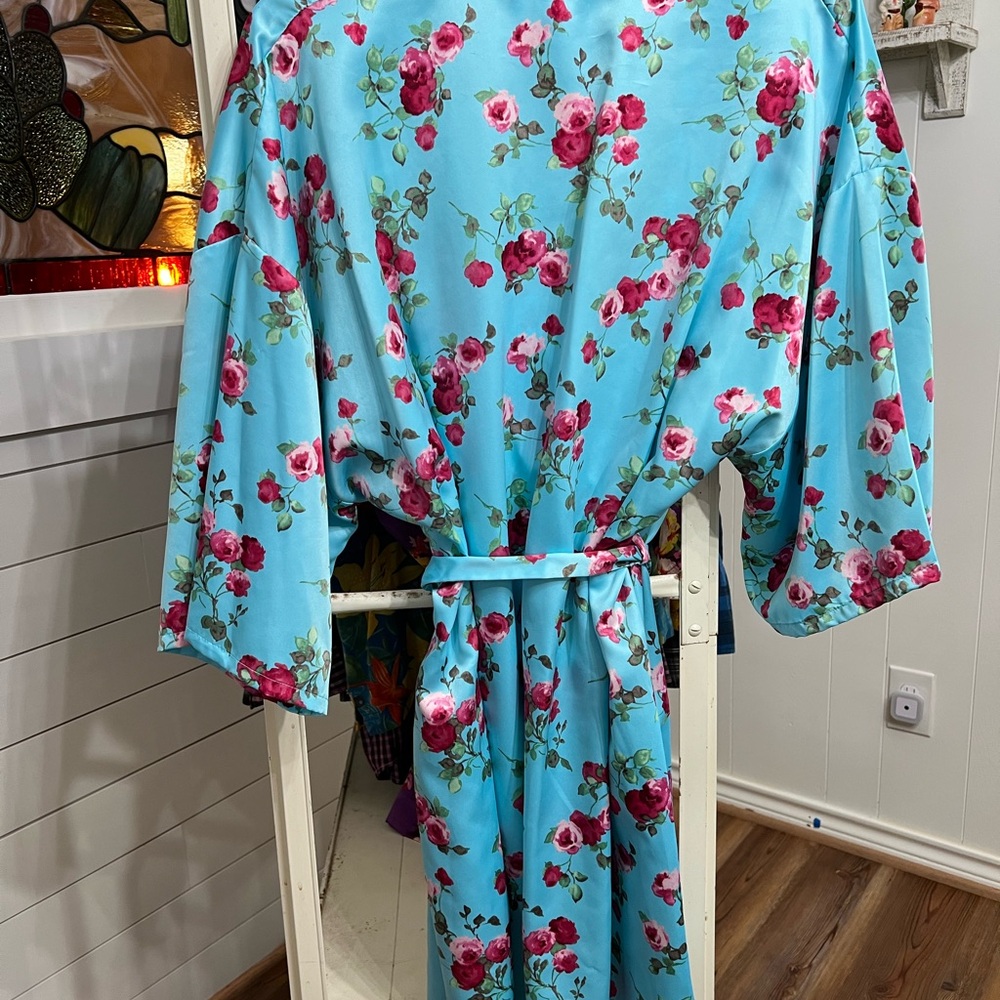 Apt. 9 Floral Kimono in Aqua and Rose, size Large